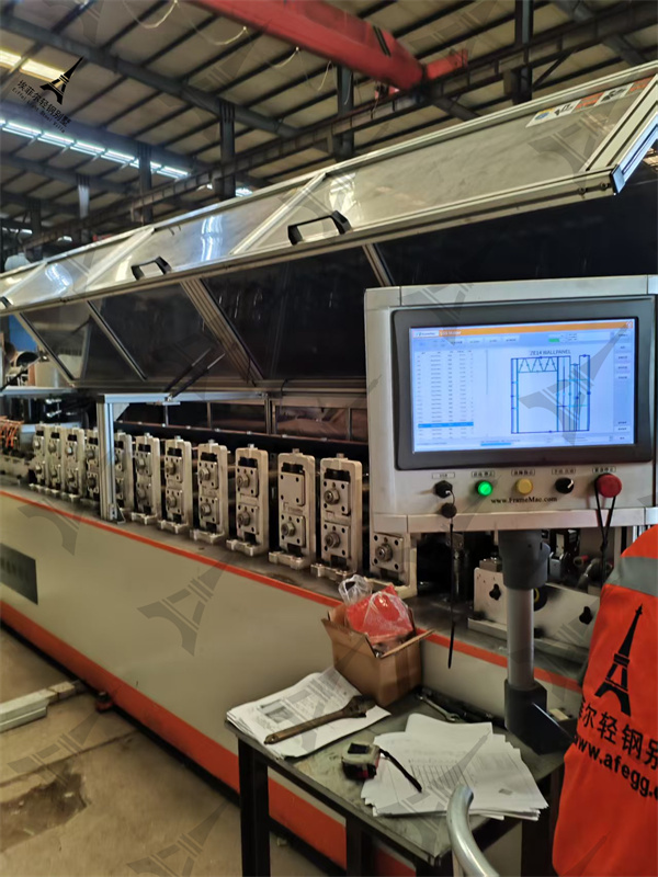 1747708808160112.jpg 輕鋼別墅廠家01_副本.jpg